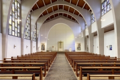 Kirche Amorbach, Kirchenschiff mit Chor Beleuchtung nach Sanierung